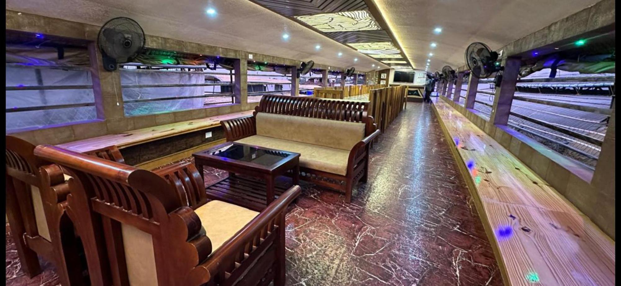 Victoria Houseboats Hotel Alappuzha ภายนอก รูปภาพ