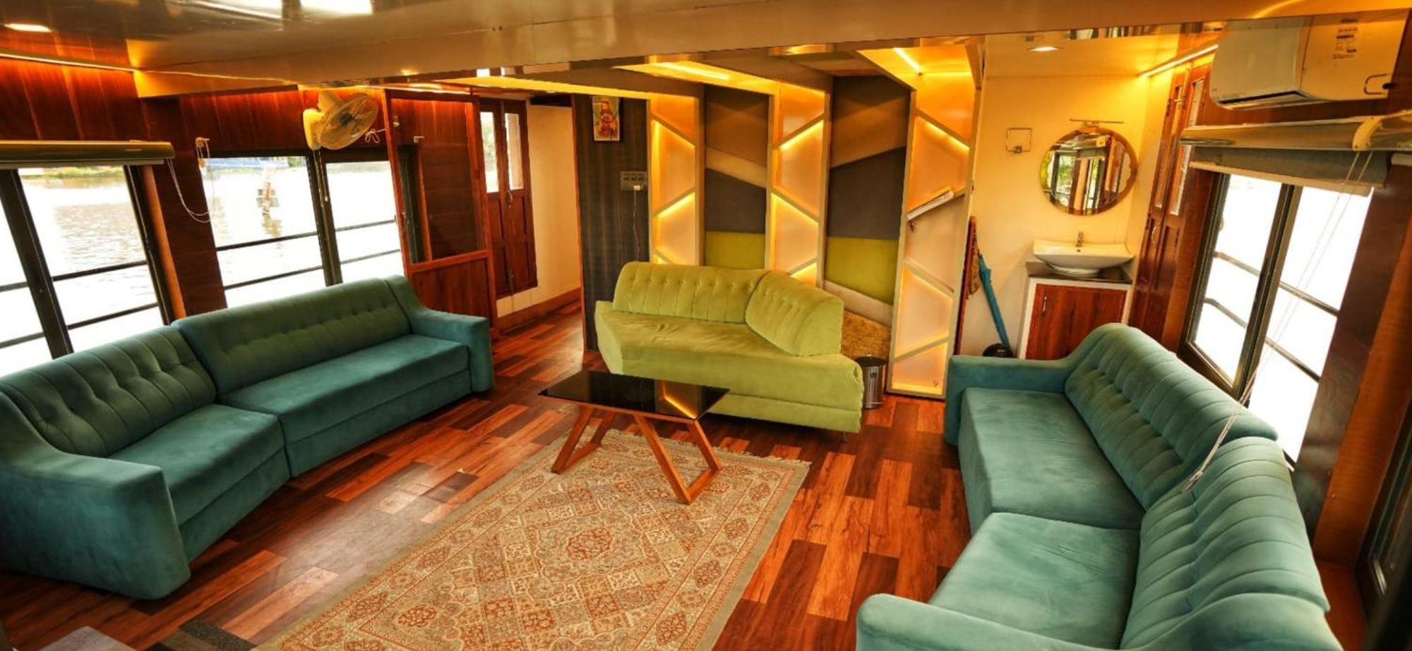 Victoria Houseboats Hotel Alappuzha ภายนอก รูปภาพ