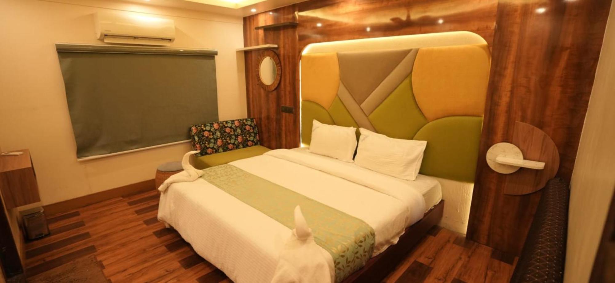 Victoria Houseboats Hotel Alappuzha ภายนอก รูปภาพ